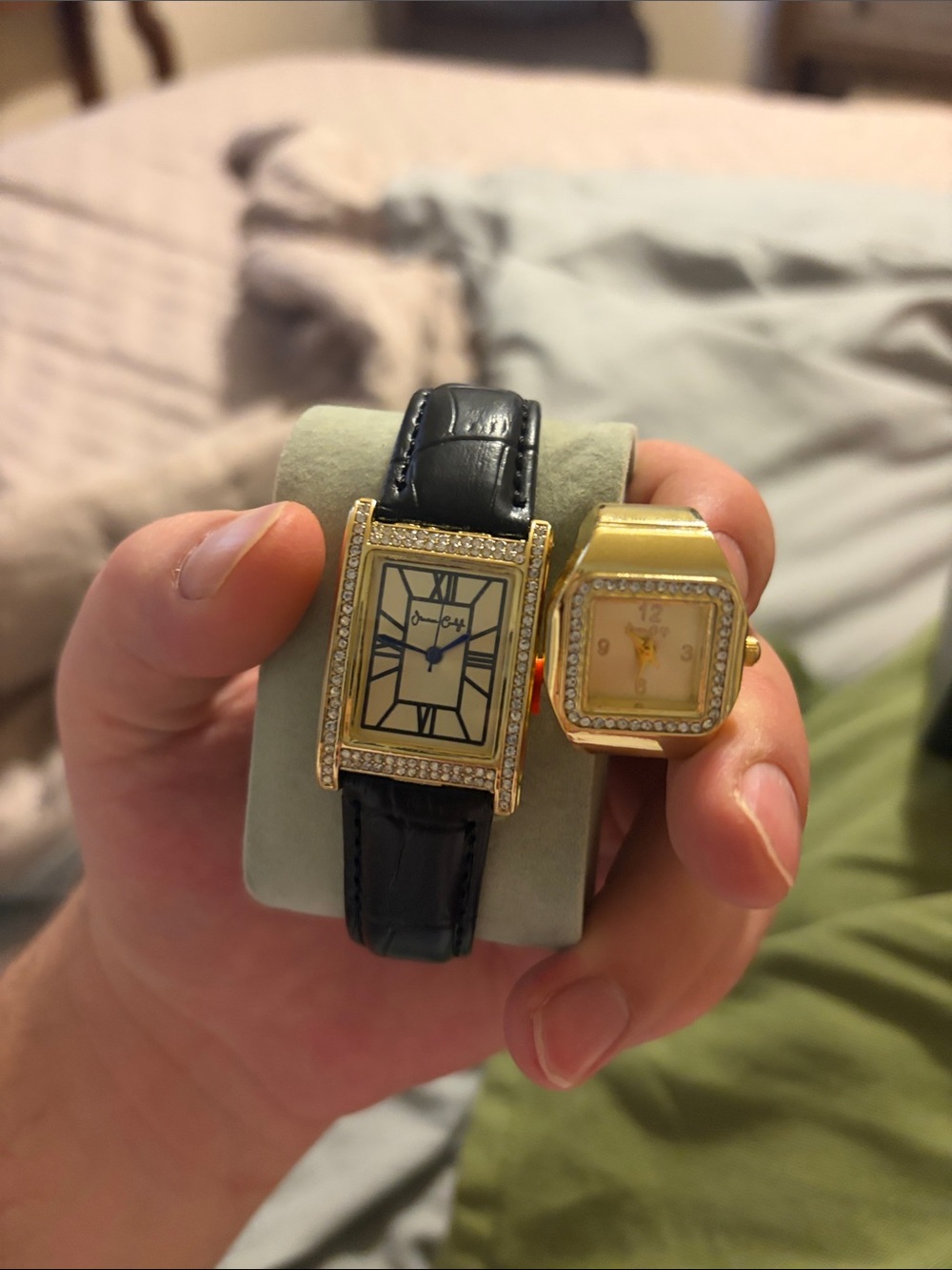 Jessica Carlyle Men’s gold color watch and watch ring set